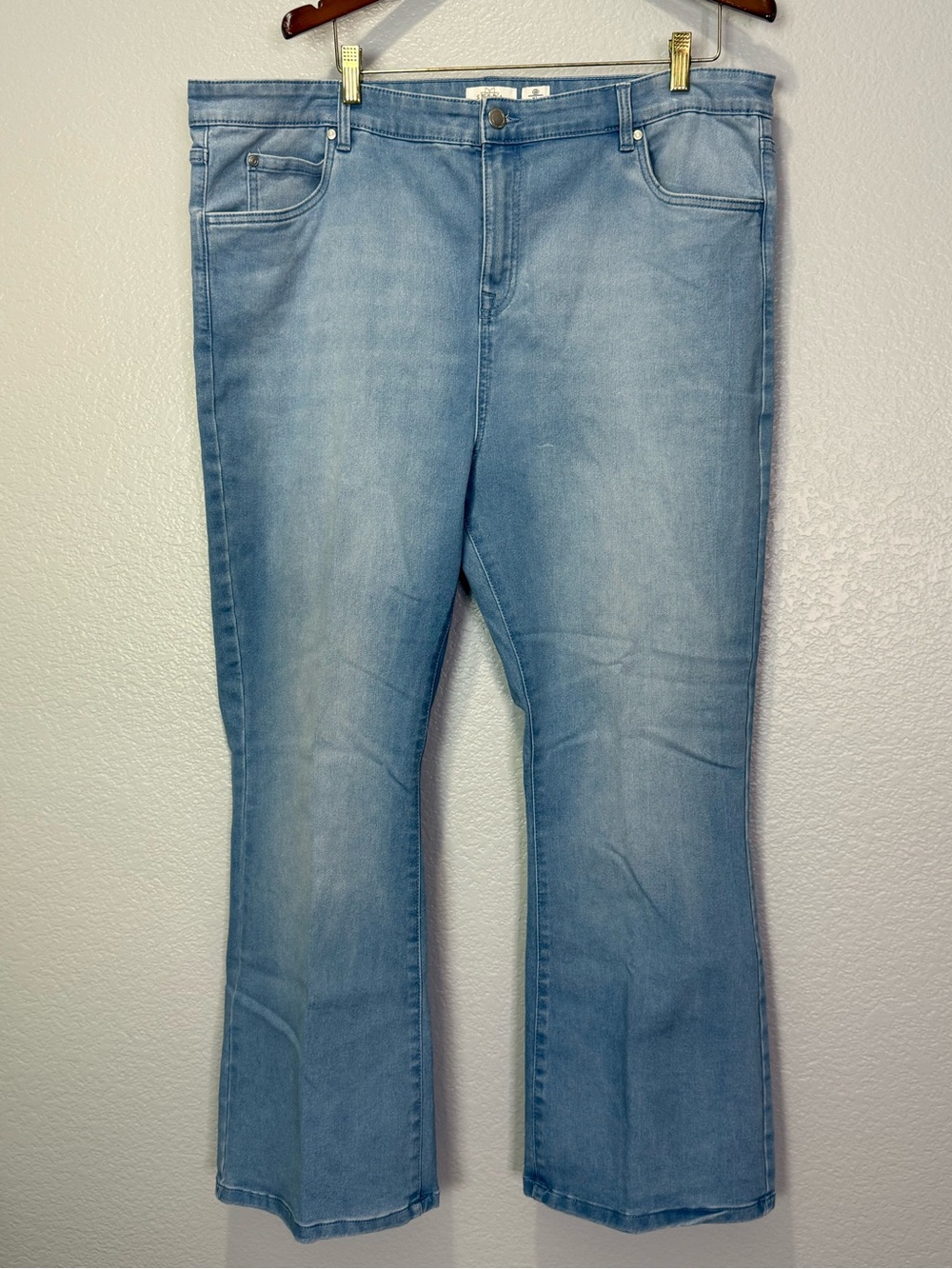 Serra Light Blue Bootcut Jeans